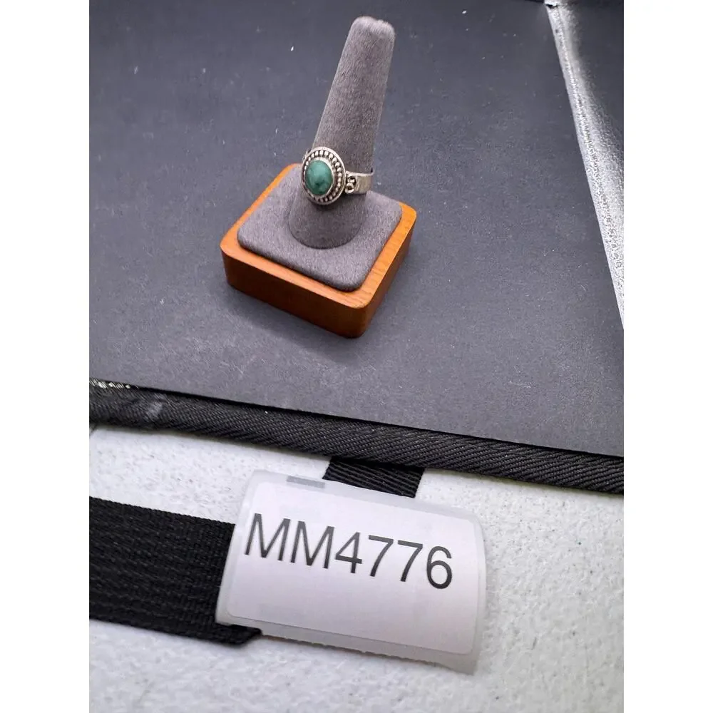 Vtg Silver Tone Faceted Green Aventurine Emerald Quartz Ring Boho Sz 10.25